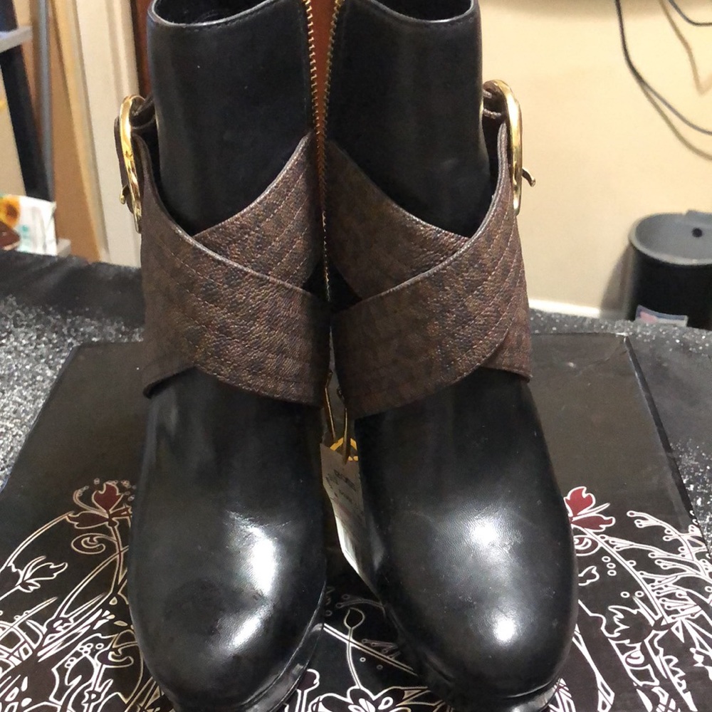 Brand new ankle boots - Picture 3 of 4